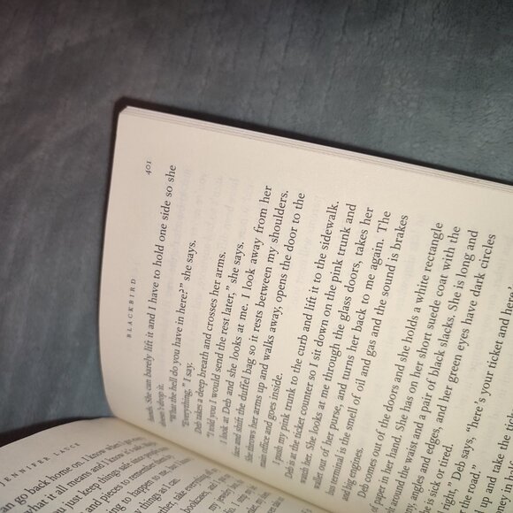 Book Blackbird Jennifer Lauck Bestseller Memoir New York Times Childhood - Picture 8 of 8